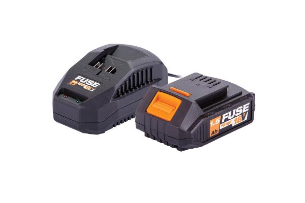 Fuse 18V set Akumulator 1.5Ah in polnilnik 2.4A