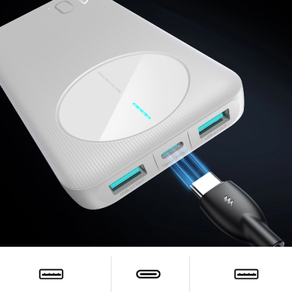 Powerbank Joyroom JR‑PBF12 10000 mAh, 2.4 A, 2× USB‑A + 1× USB‑C – bel