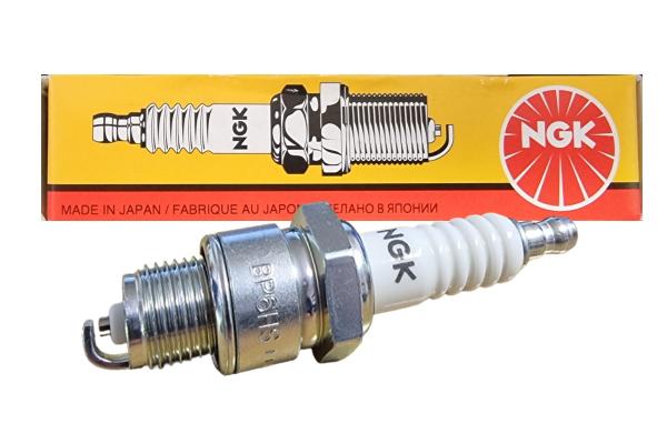 Vžigalna svečka Kosilnica NGK CMR6H