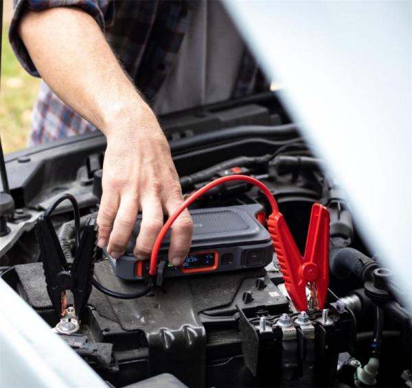 Nebo Assist™ Air Jump & Air Compressor